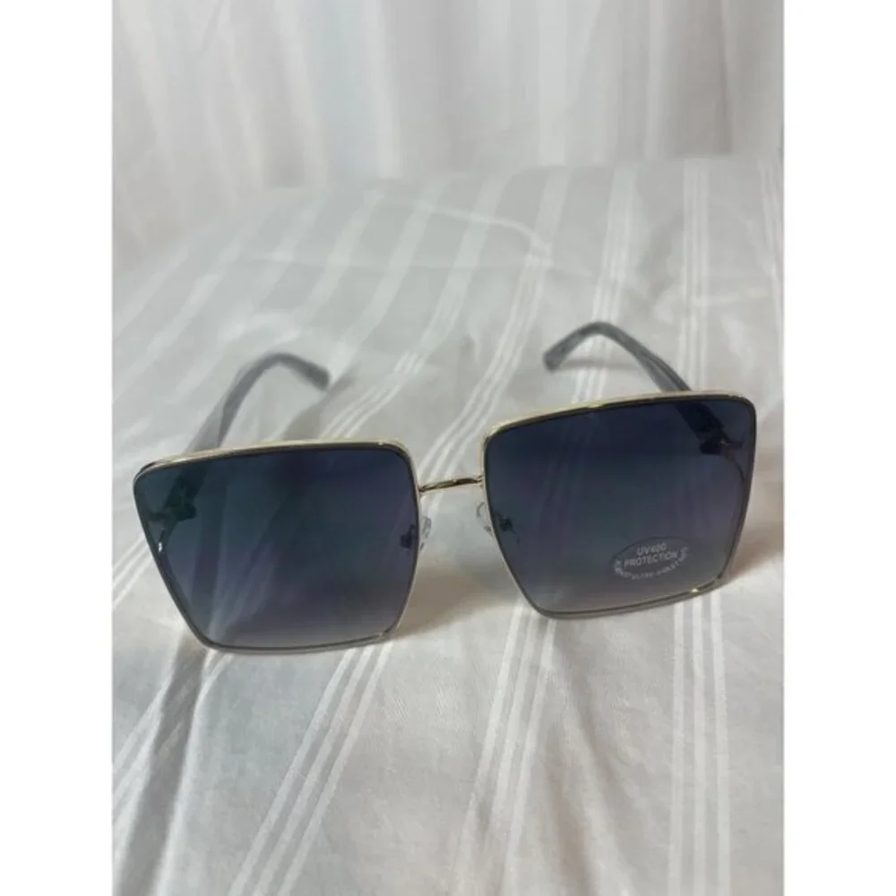Your Next Babe Square Frame‎ Oversized Sunglasses Black